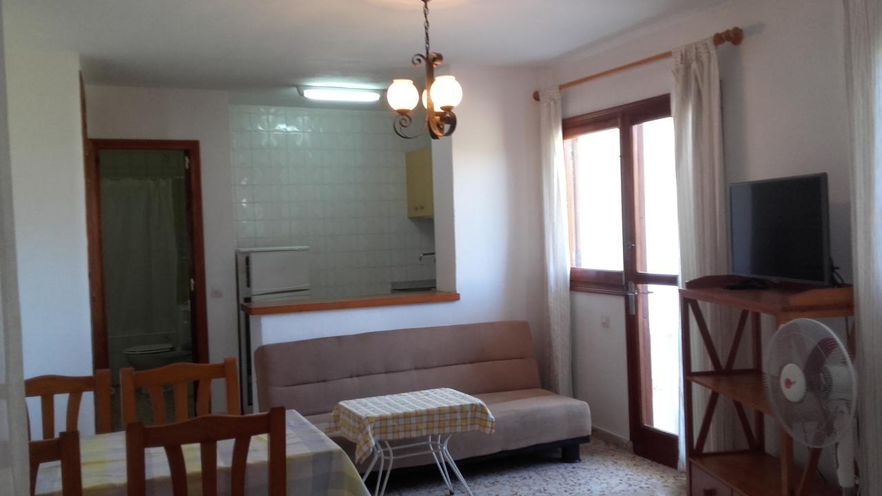 Apartment Torres Mari Cala Llonga  Exterior foto